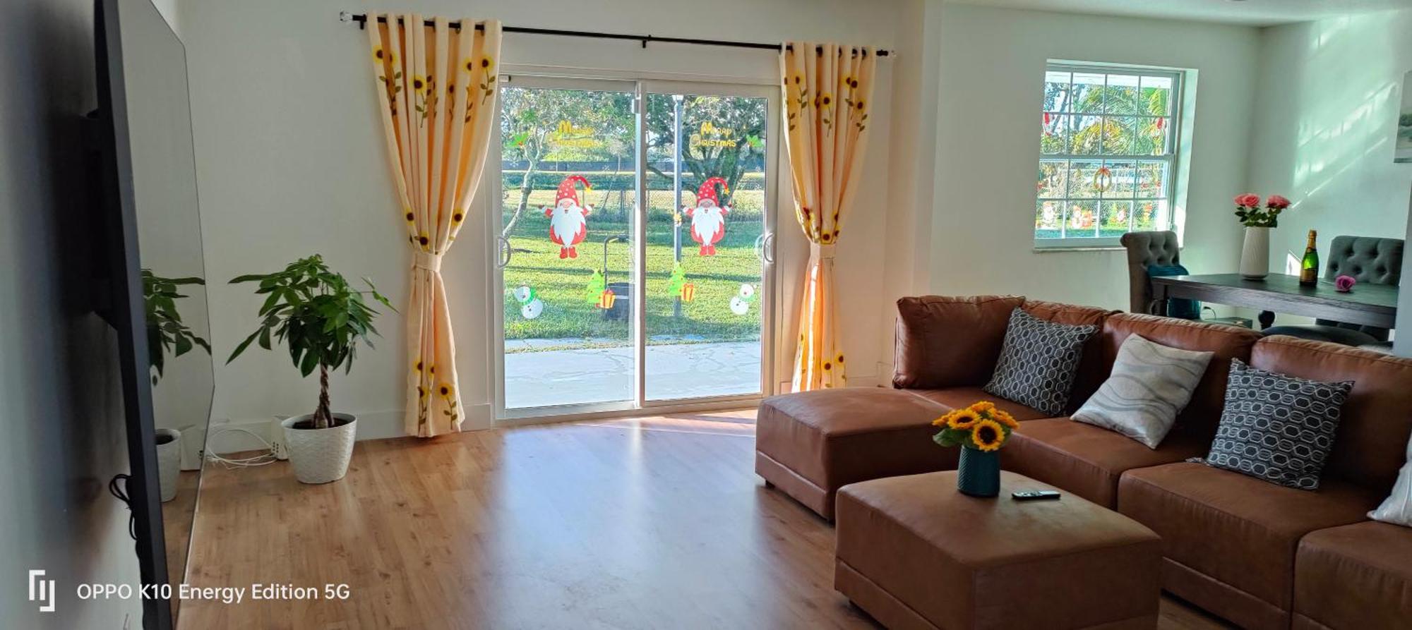 Ferienwohnung Edercozy Miami Exterior foto